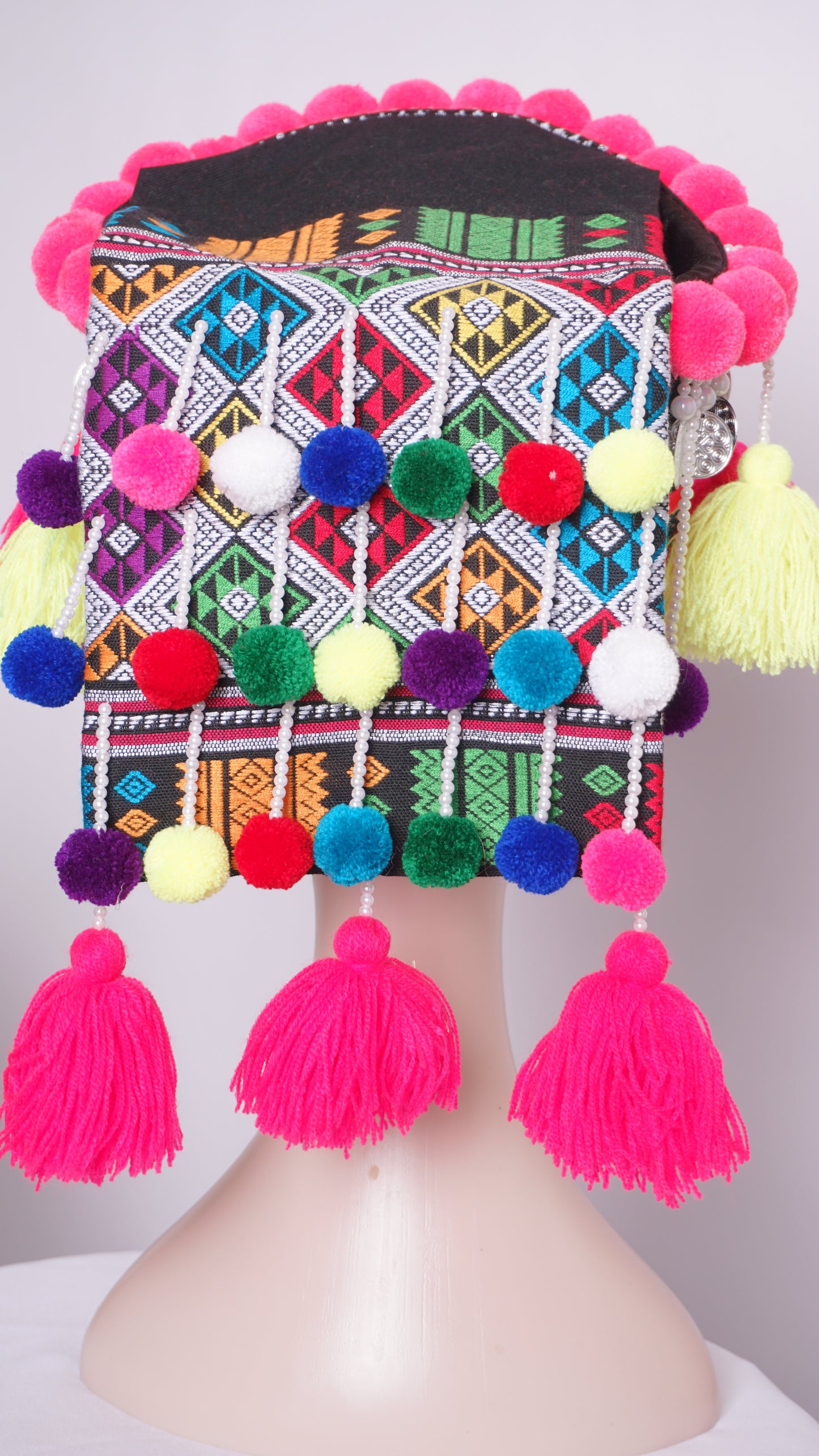 Phuam Paj Pom Pom
