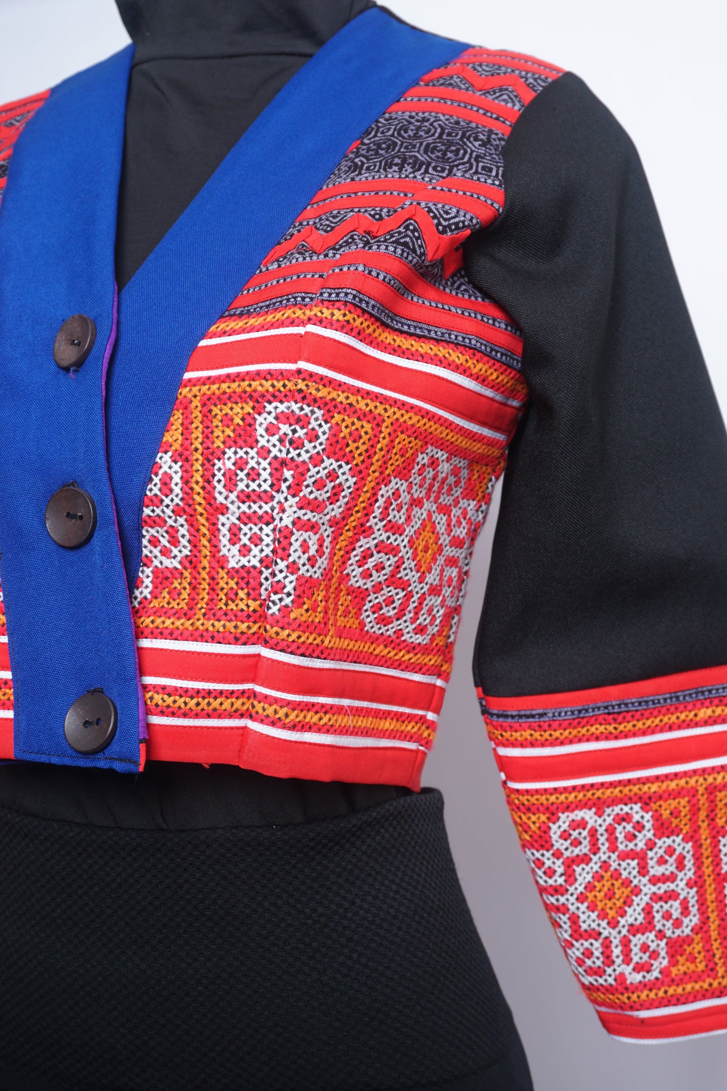 Hill Tribe Short Crop Top (36")