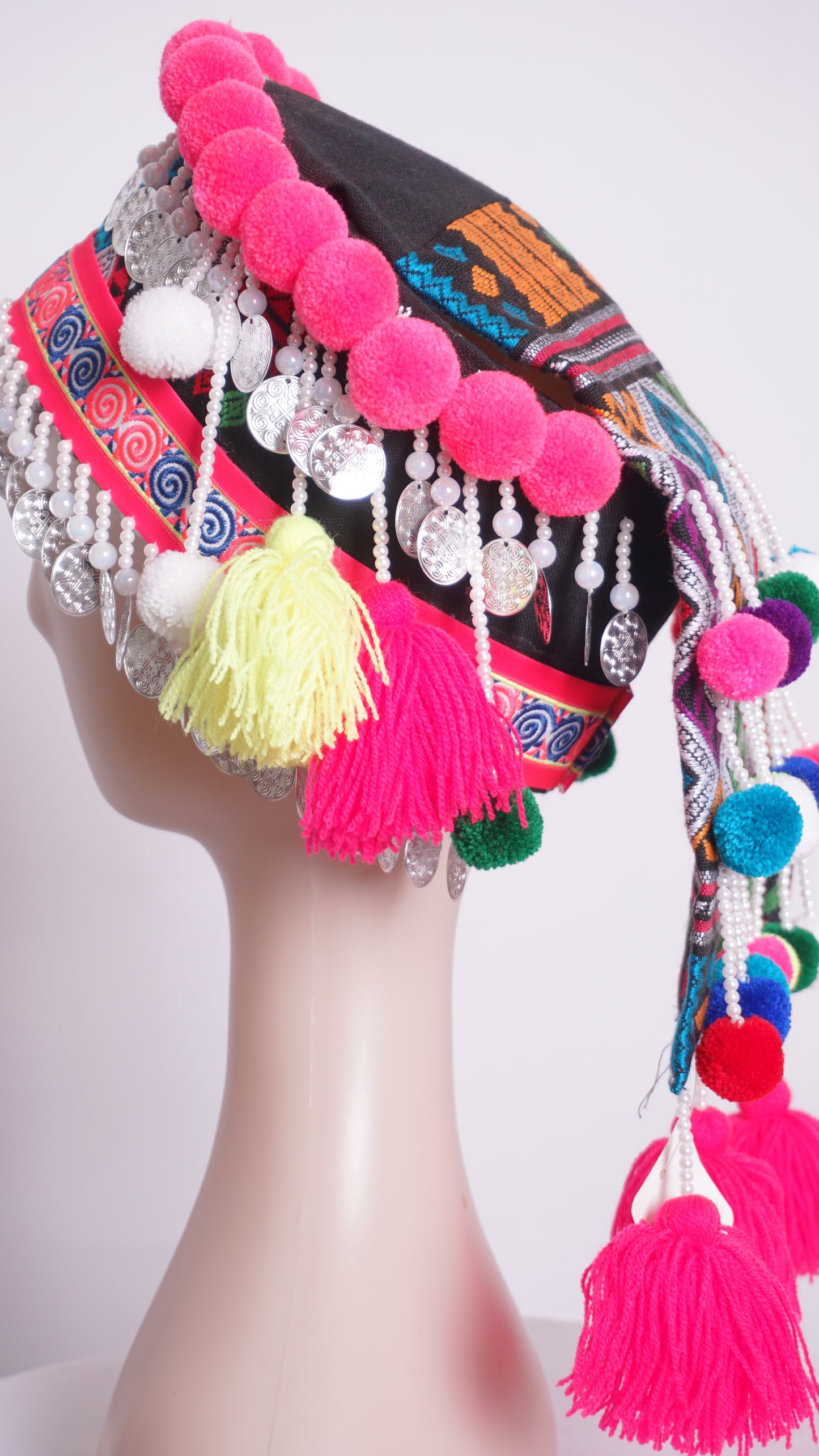 Phuam Paj Pom Pom