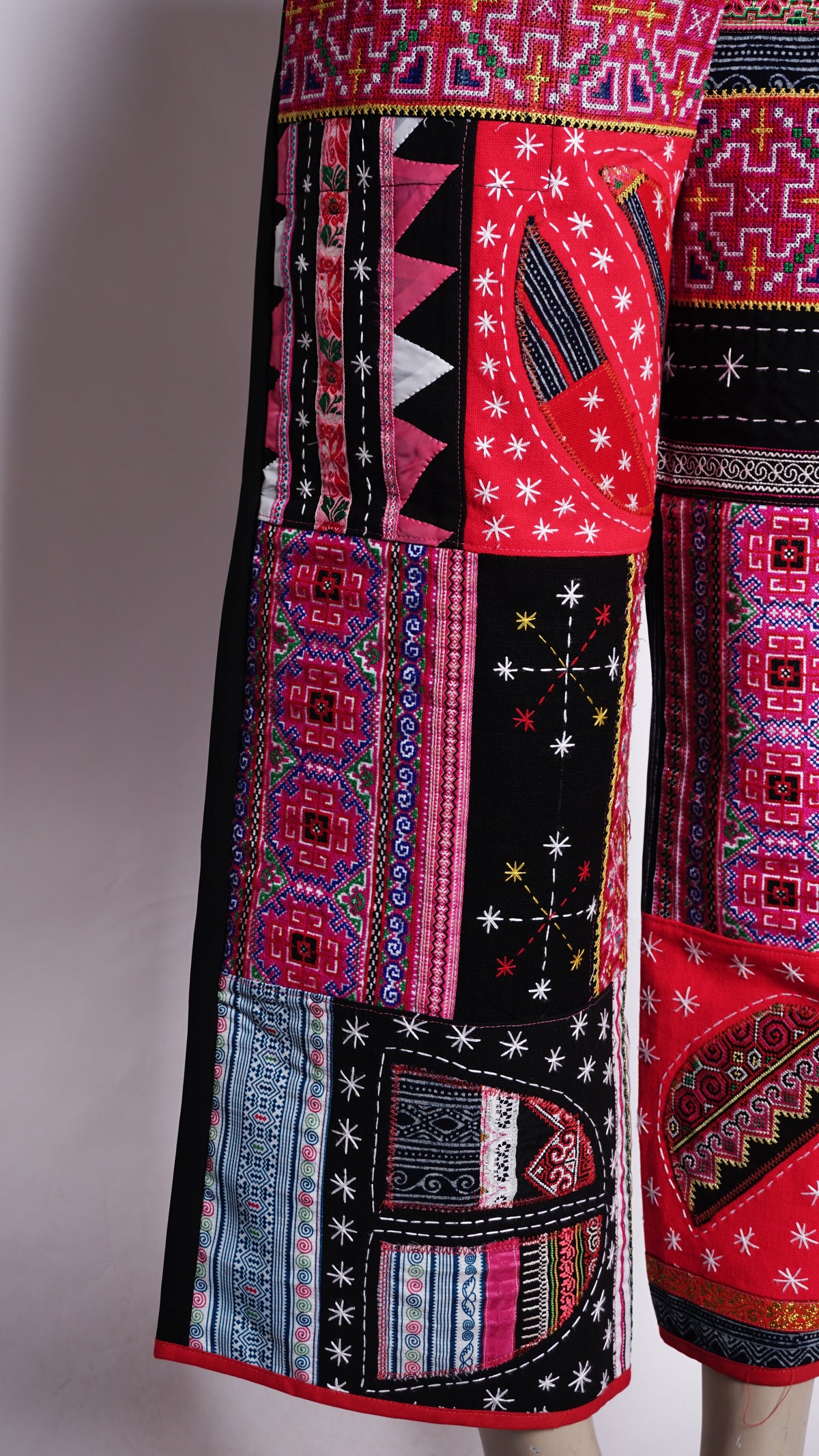 Women Hill Tribe Pants