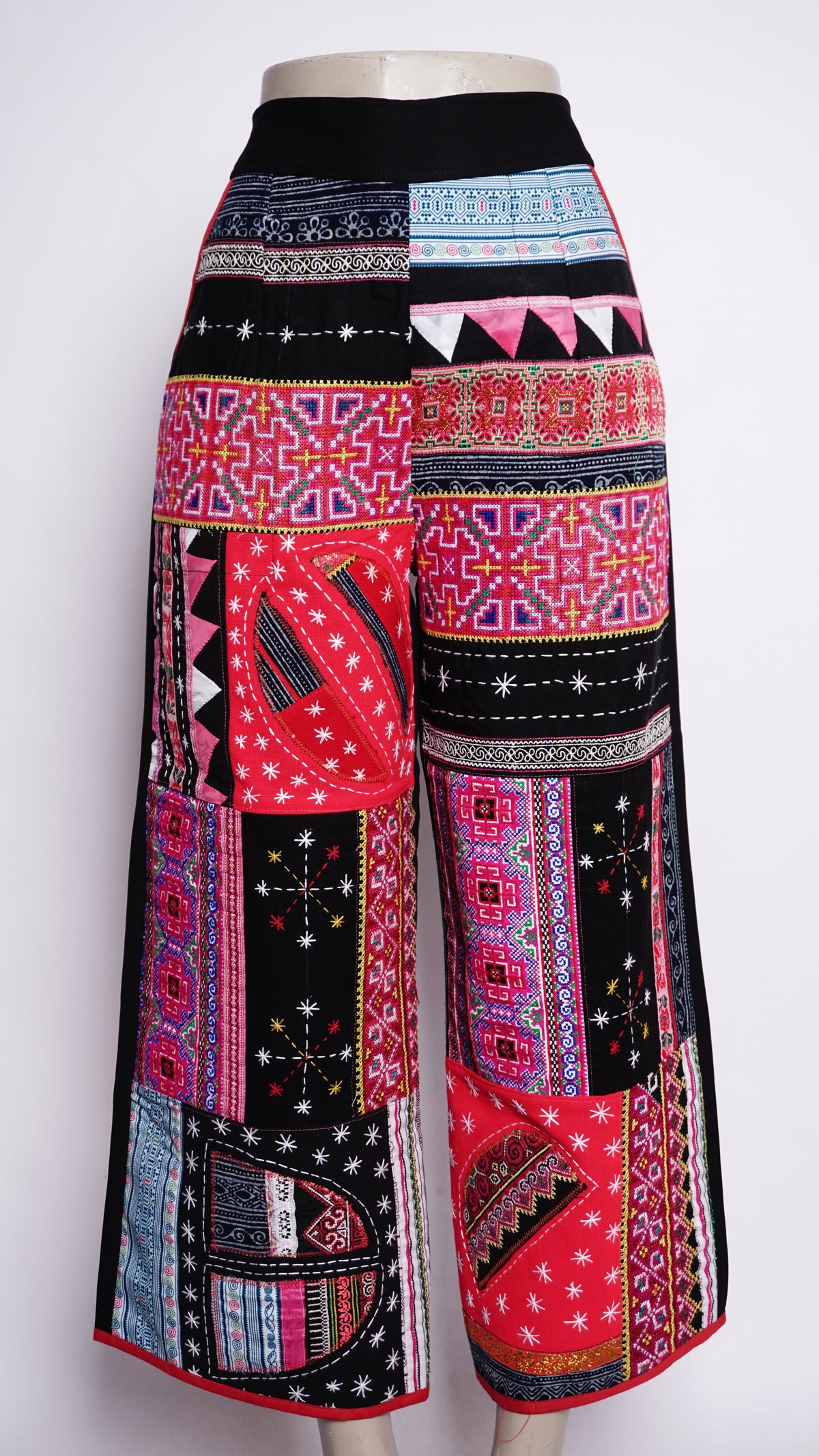 Women Hill Tribe Pants