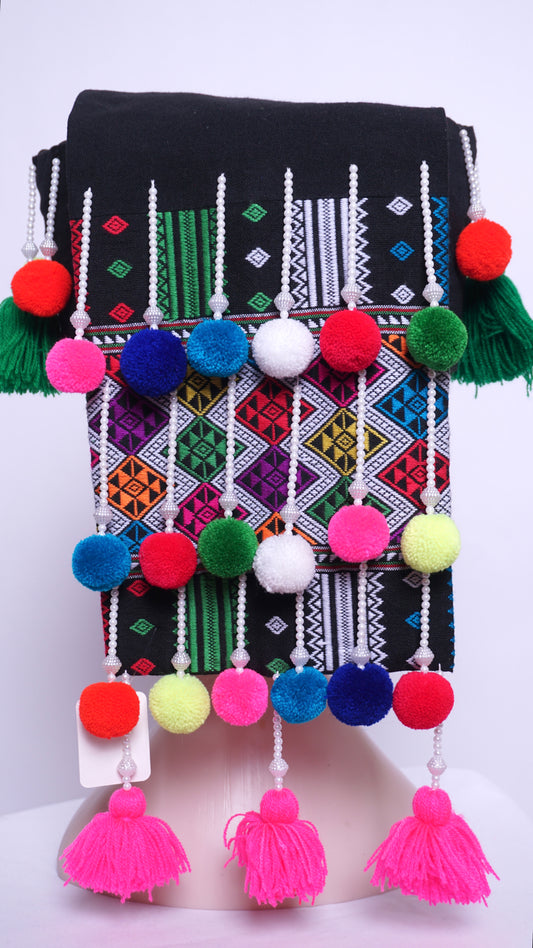 Phuam Paj Pom Pom (23")
