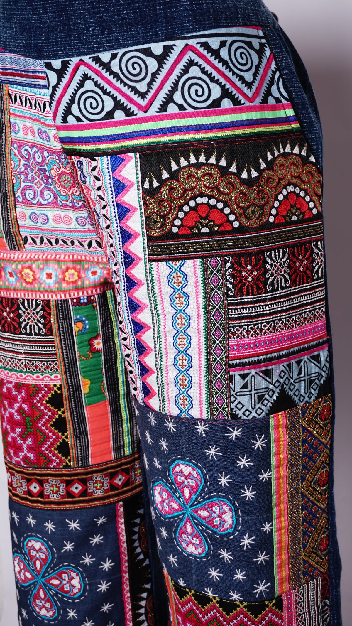 Women Hill Tribe Pants