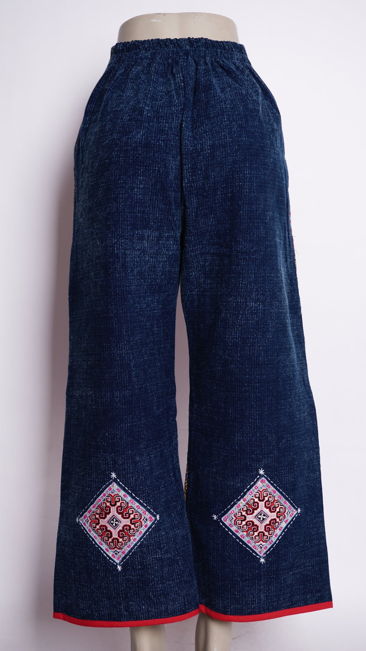 Women Hill Tribe Pants