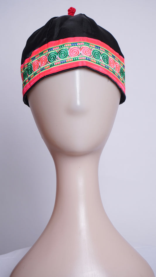 Hmong Hat-Pink Trim Green/Pink Qwj