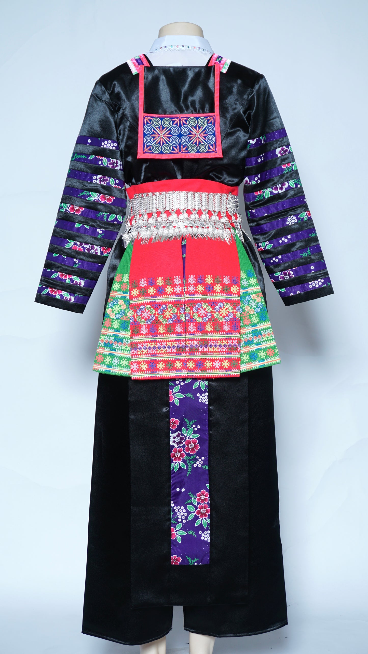 Hmong Txaij Purple Floral Outfit (40")