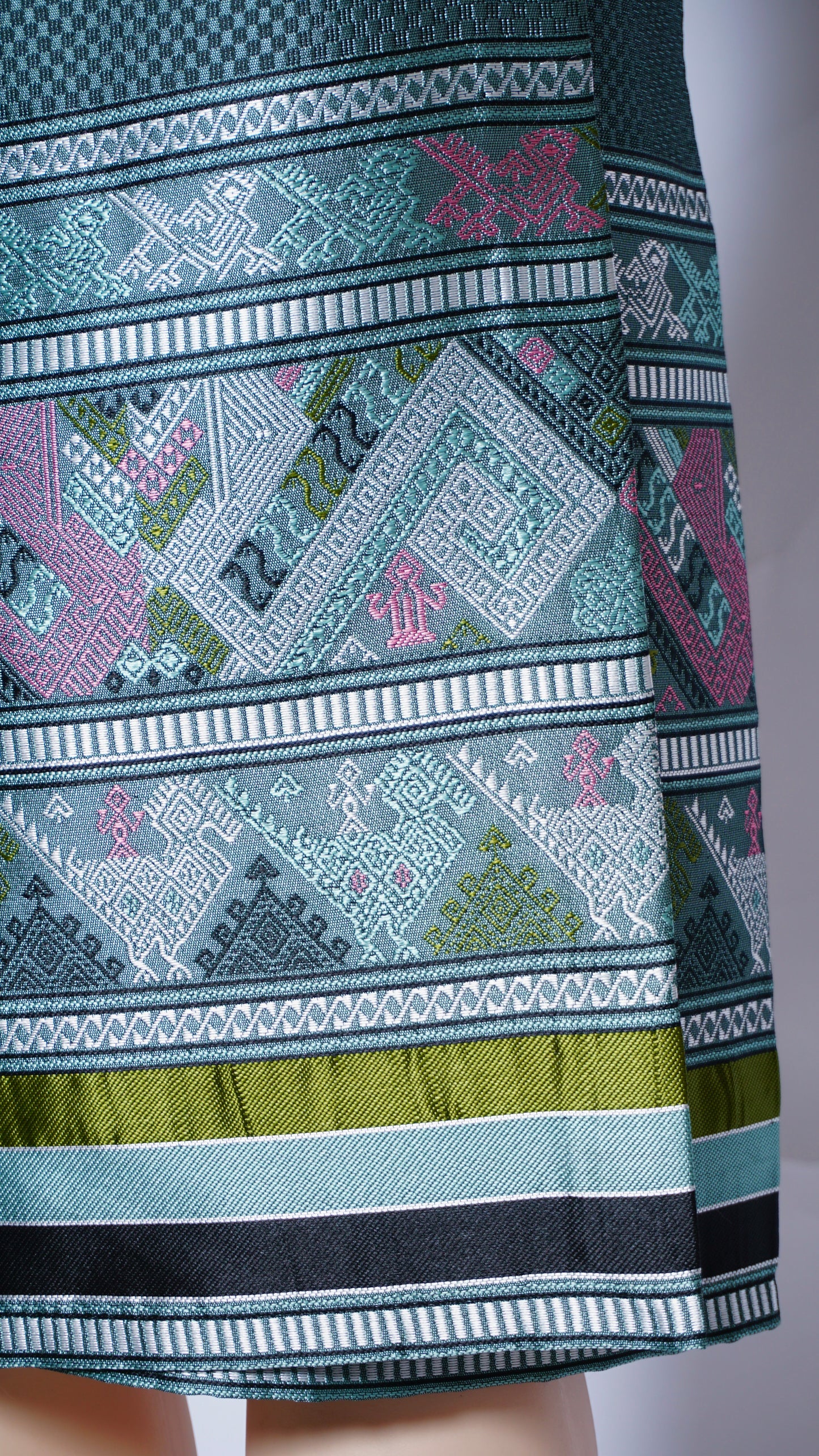 Thai Midi Skirt (30x28)