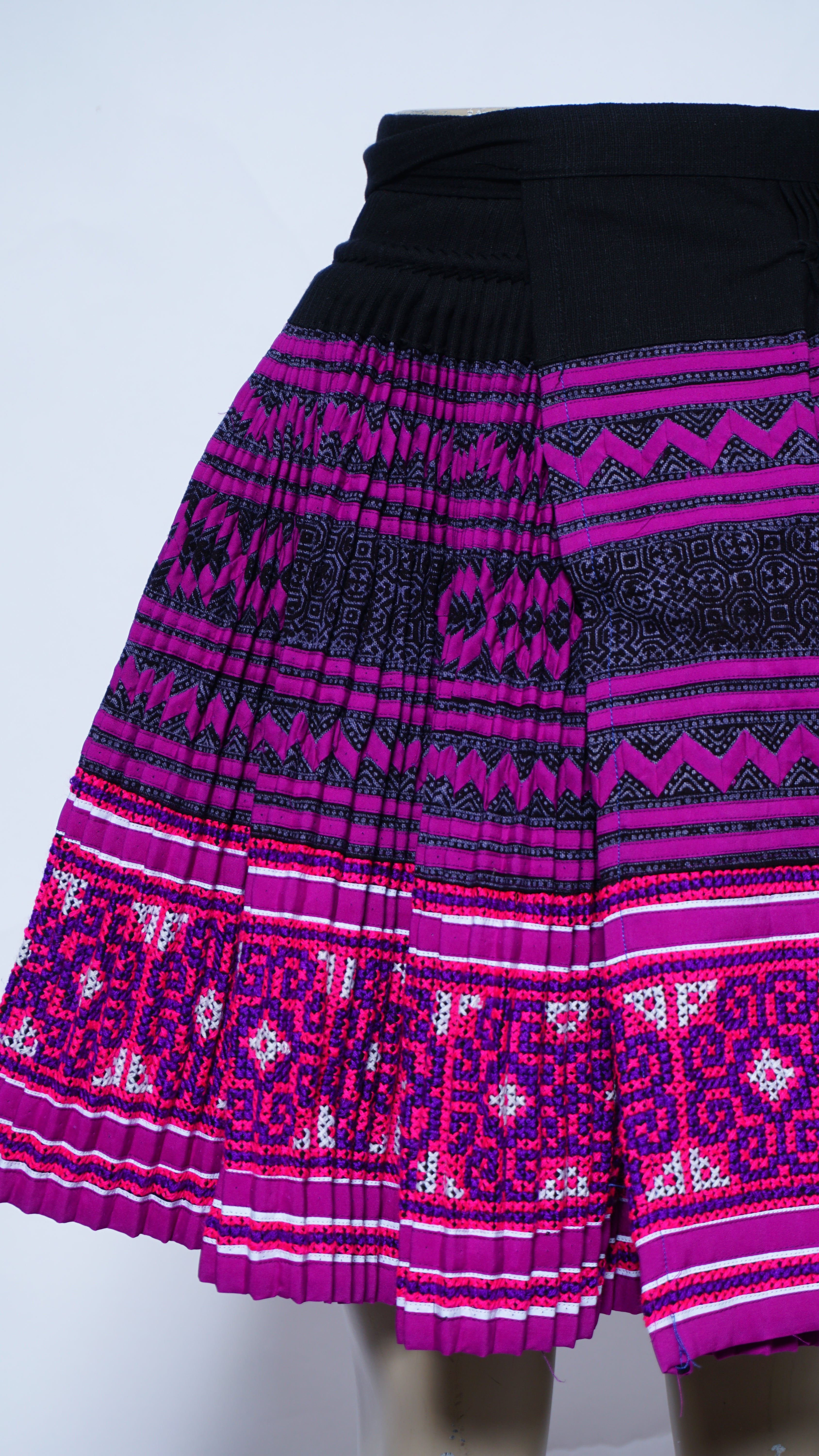 Hmong discount purple skirt