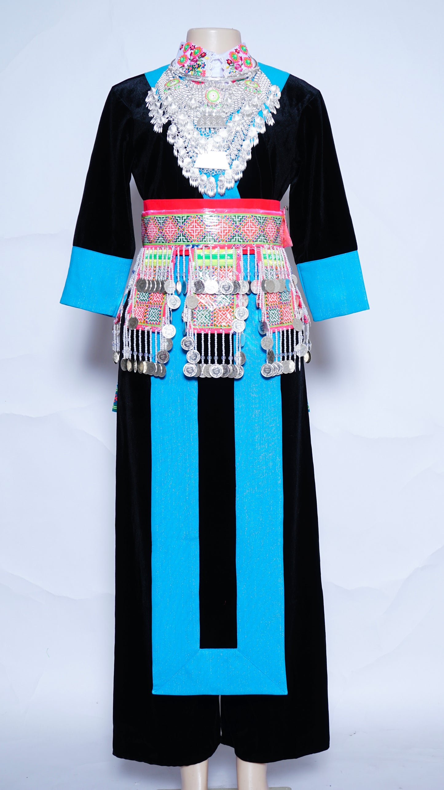 Hmong Nplooj Sev- Light Blue