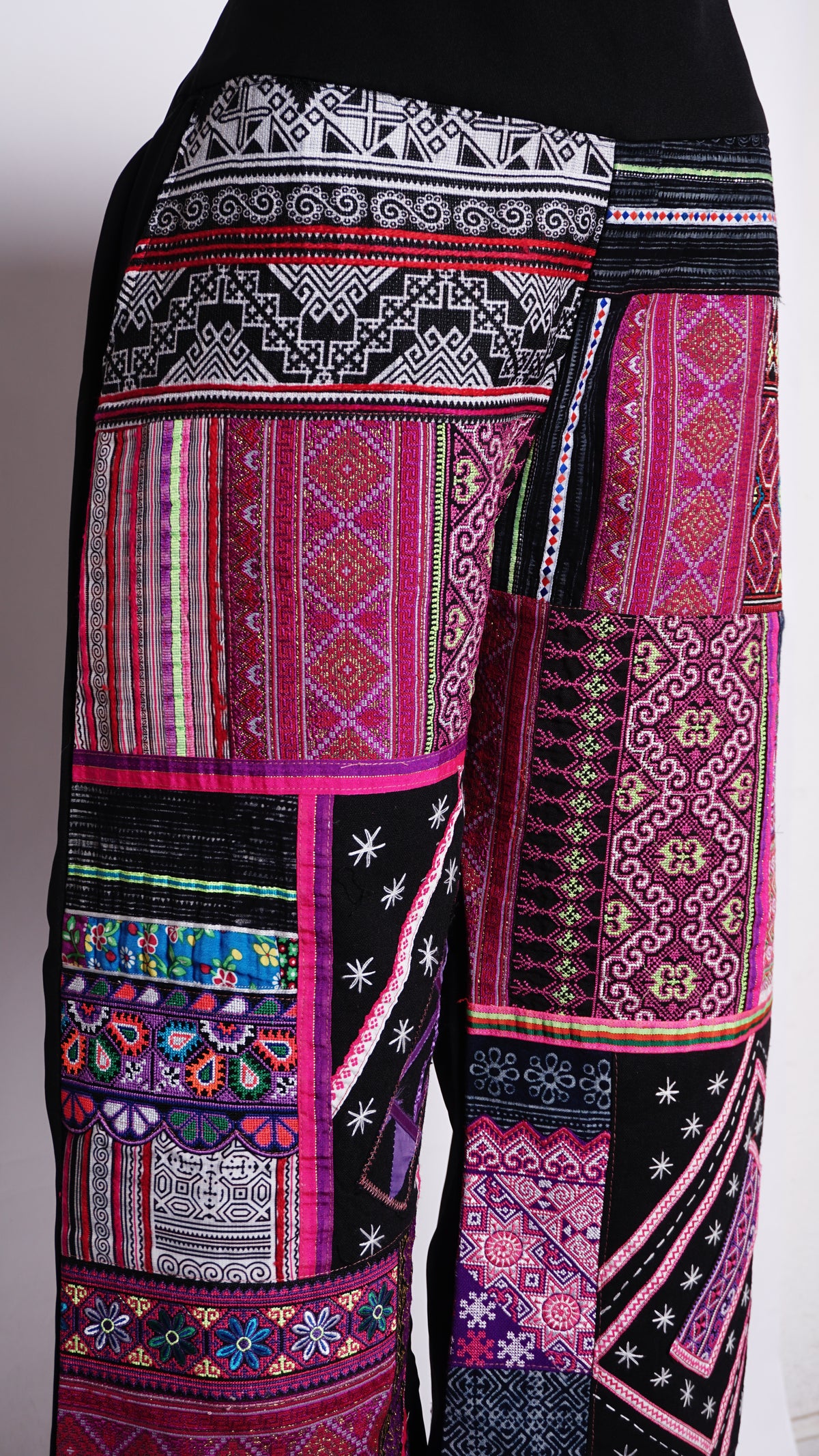 Women Hill Tribe Pants