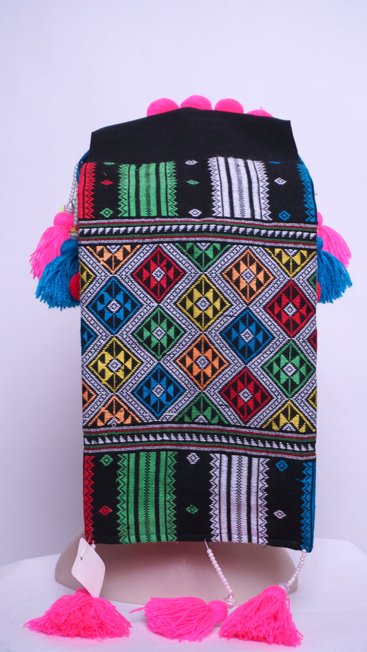 Phuam Paj Pom Pom (23")