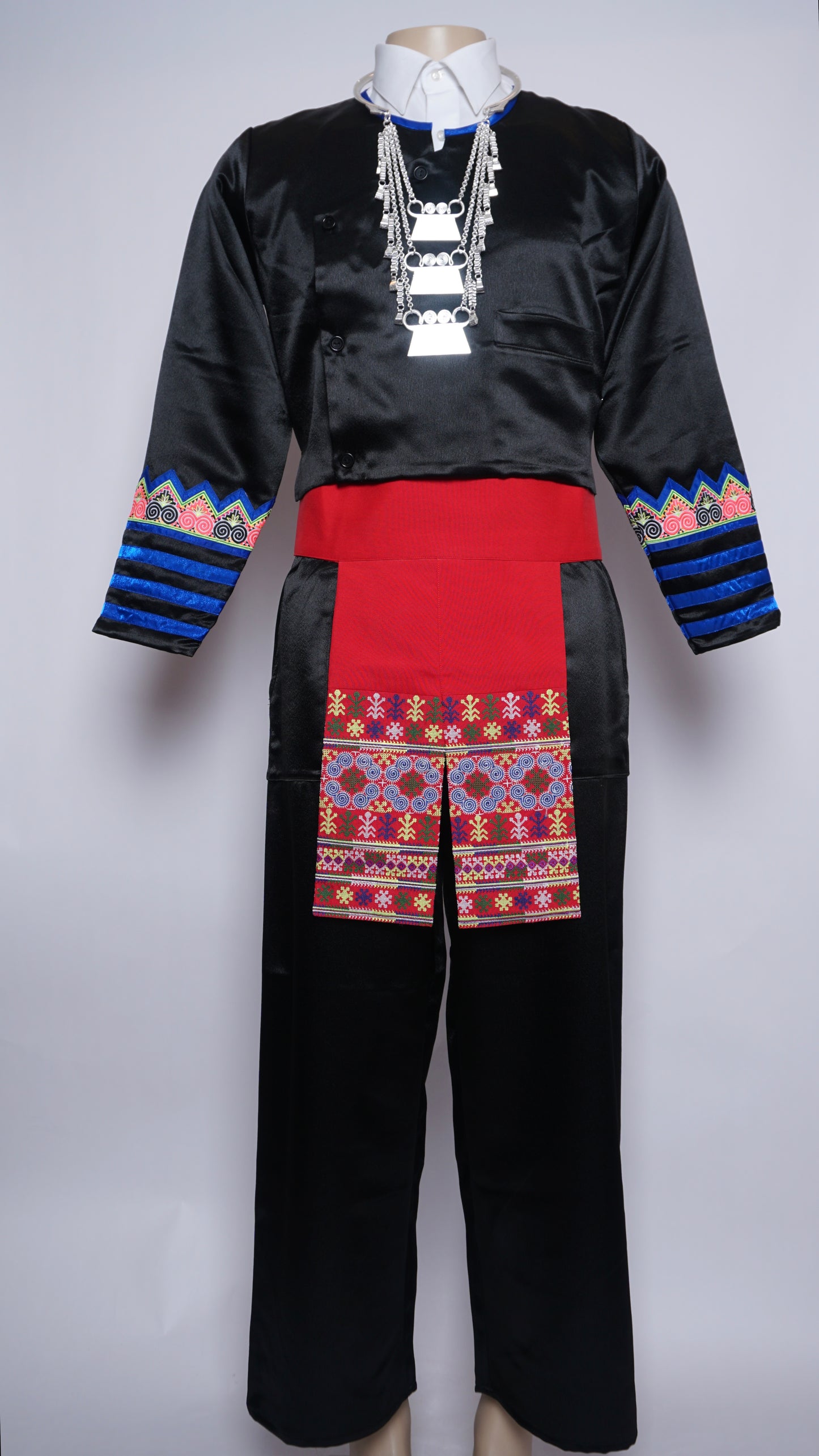 Men Hmong Txaij Set- Pink/Black Heart Qwj (44")