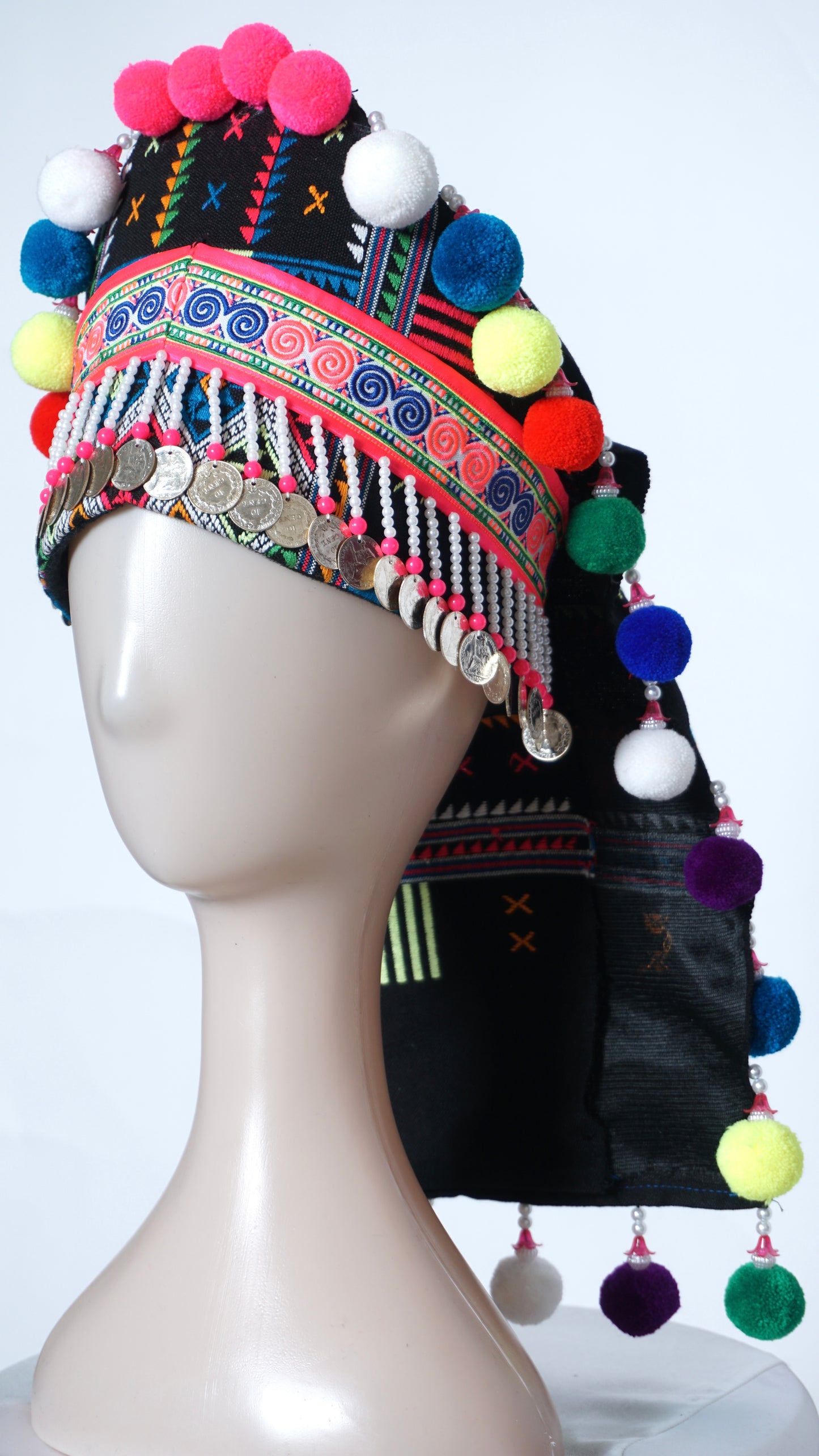 *Hmong Txaij Hat (23"-24")