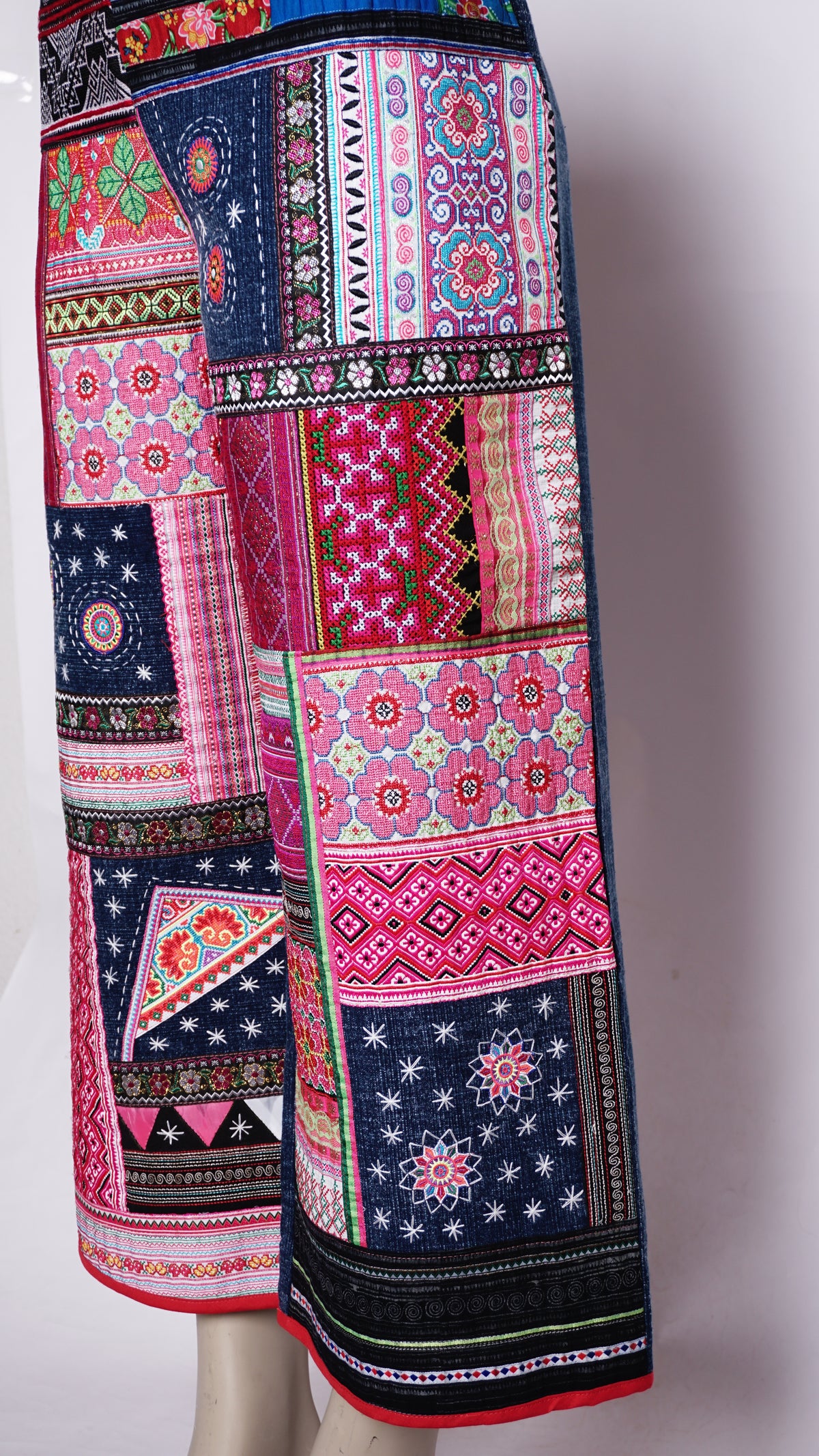 Women Hill Tribe Pants