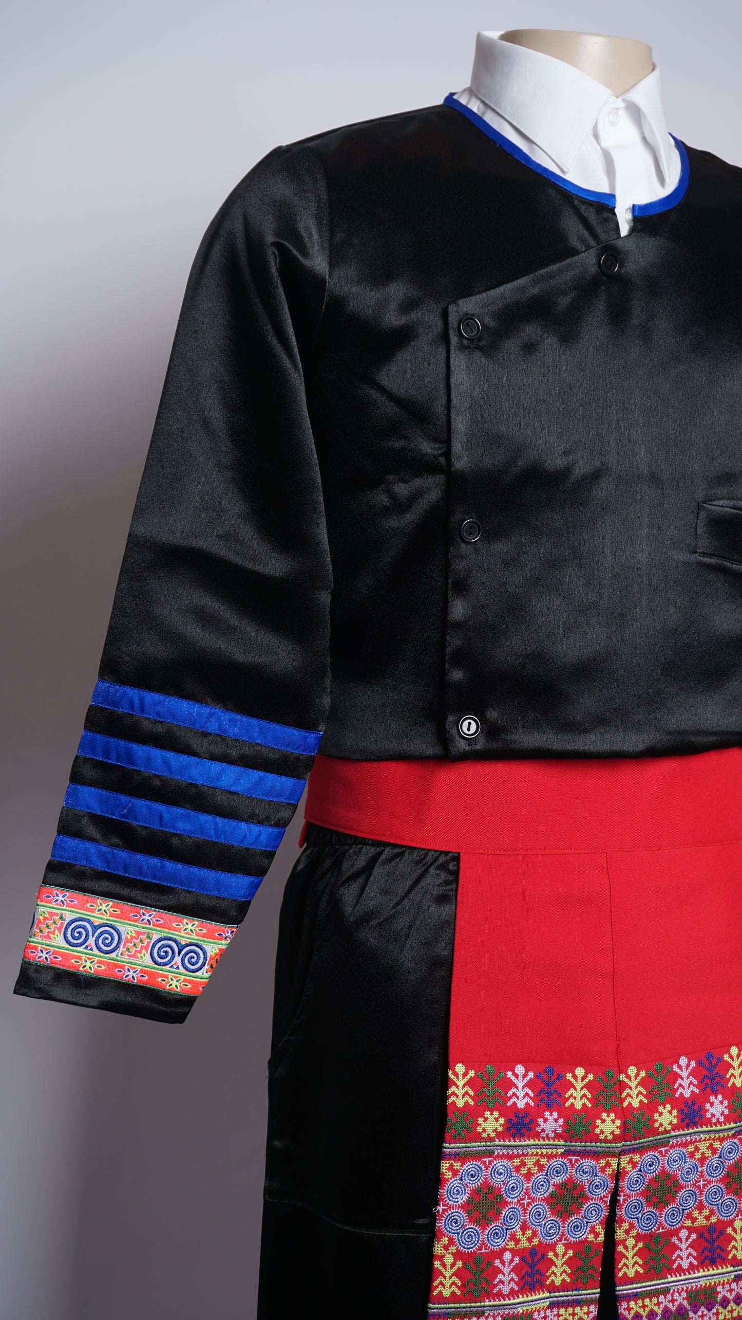 Men Hmong Txaij Set- Neon Pink Trim/Black Satin (46")