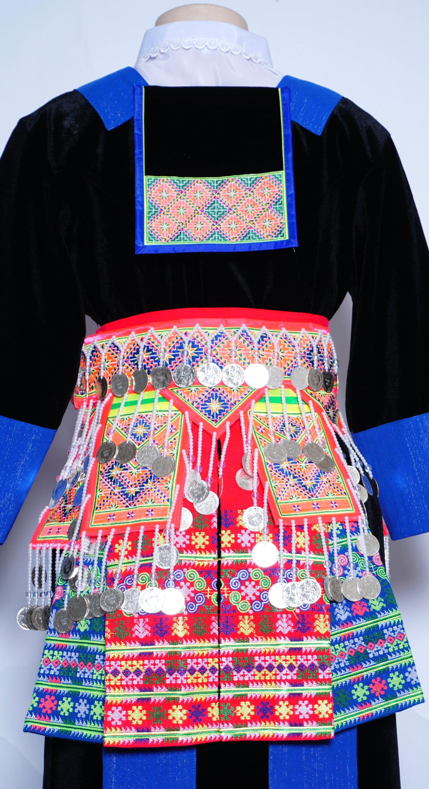 Hmong Nplooj Sev-Royal Blue