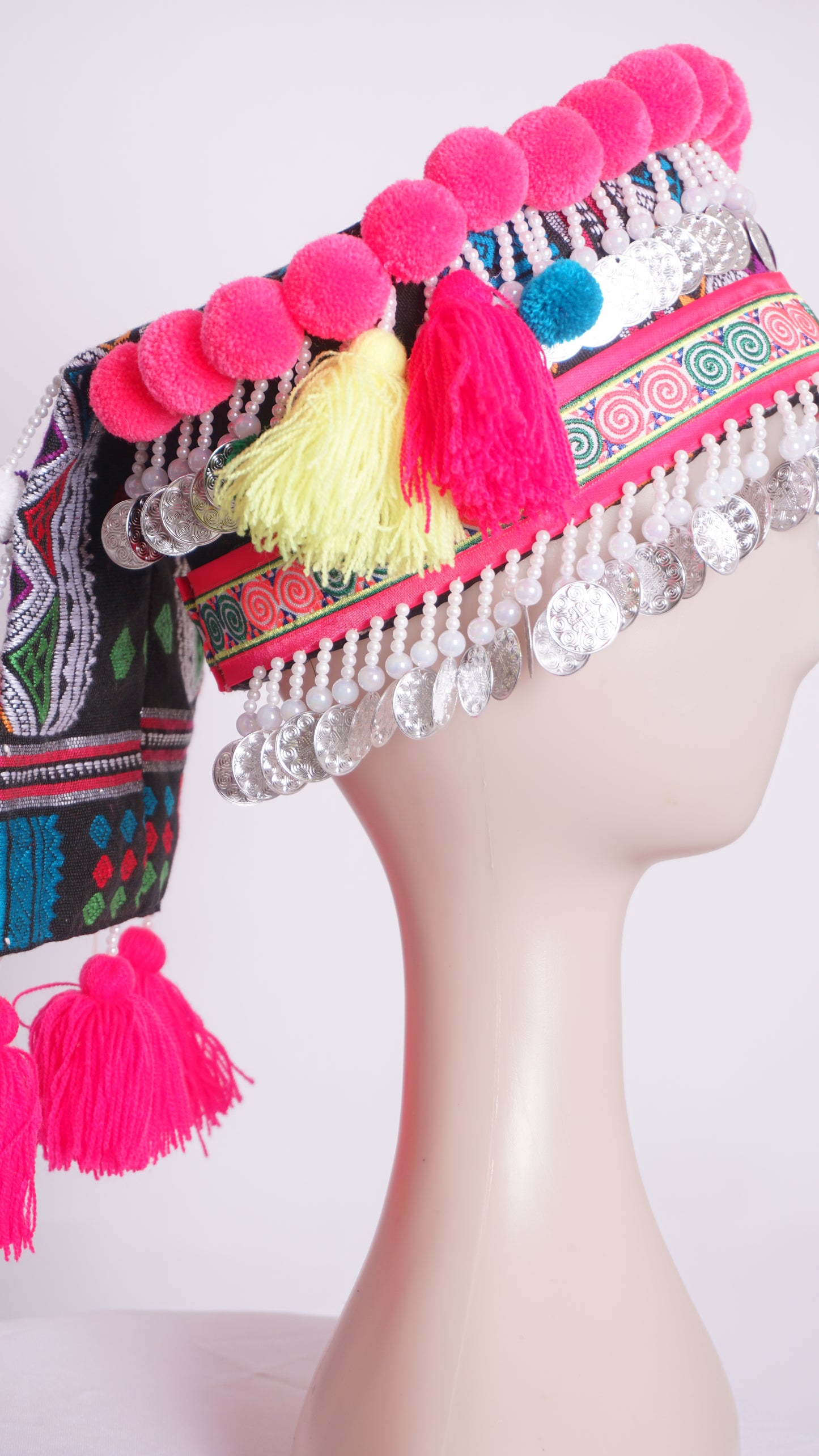 Phuam Paj Pom Pom