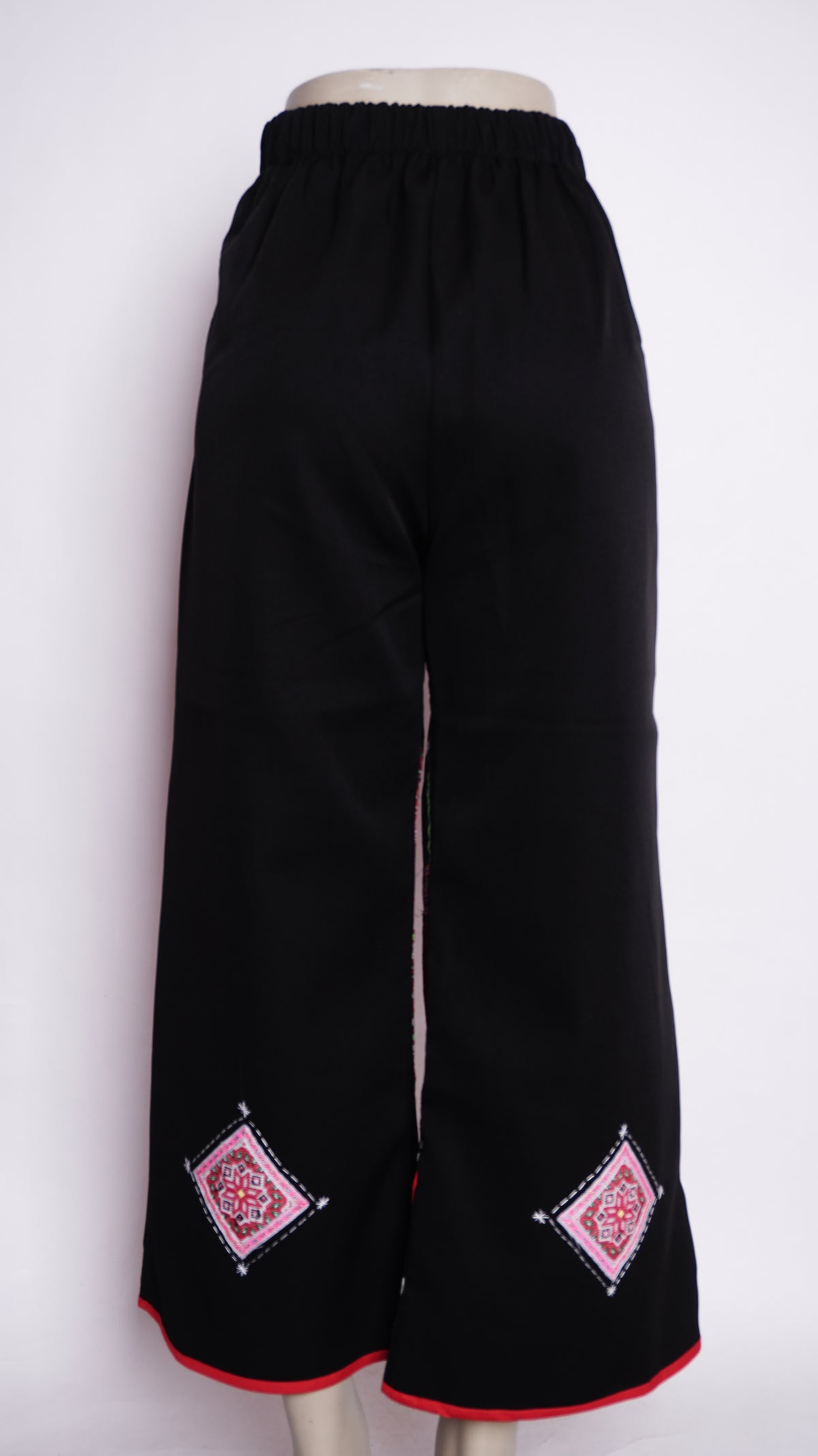 Women Hill Tribe Pants