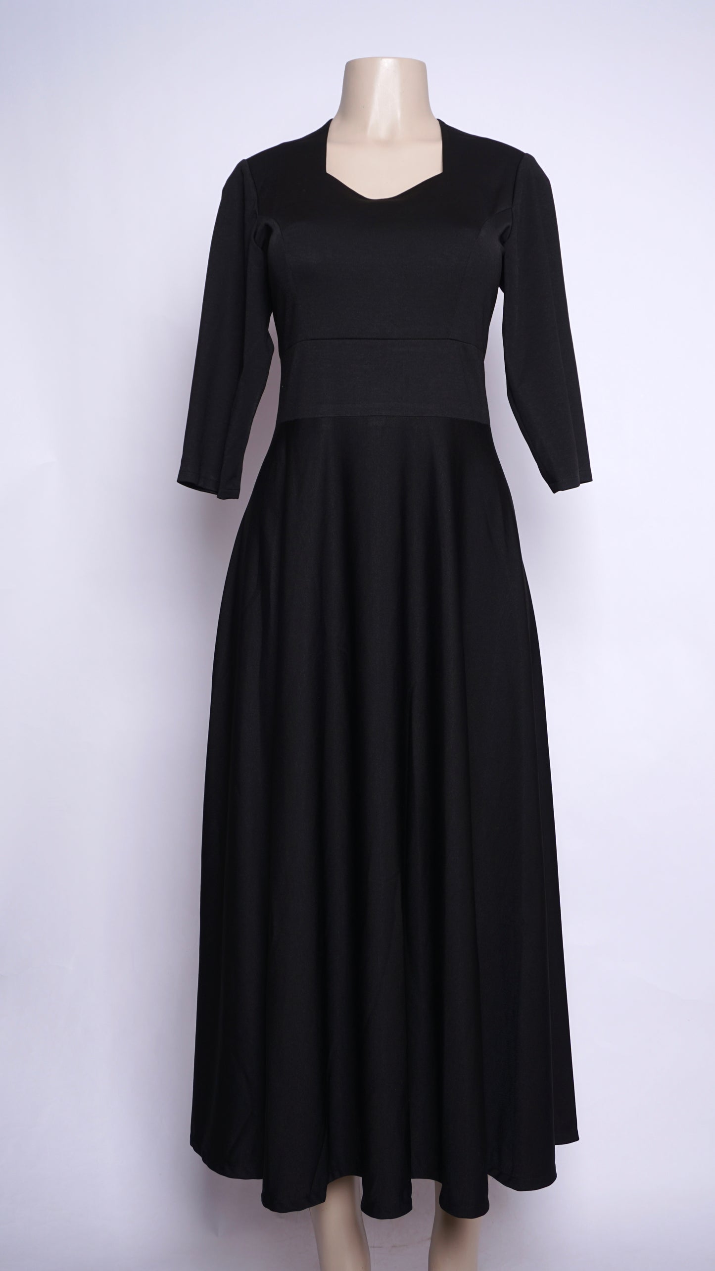 Black Long Sleeves Maxi Dress