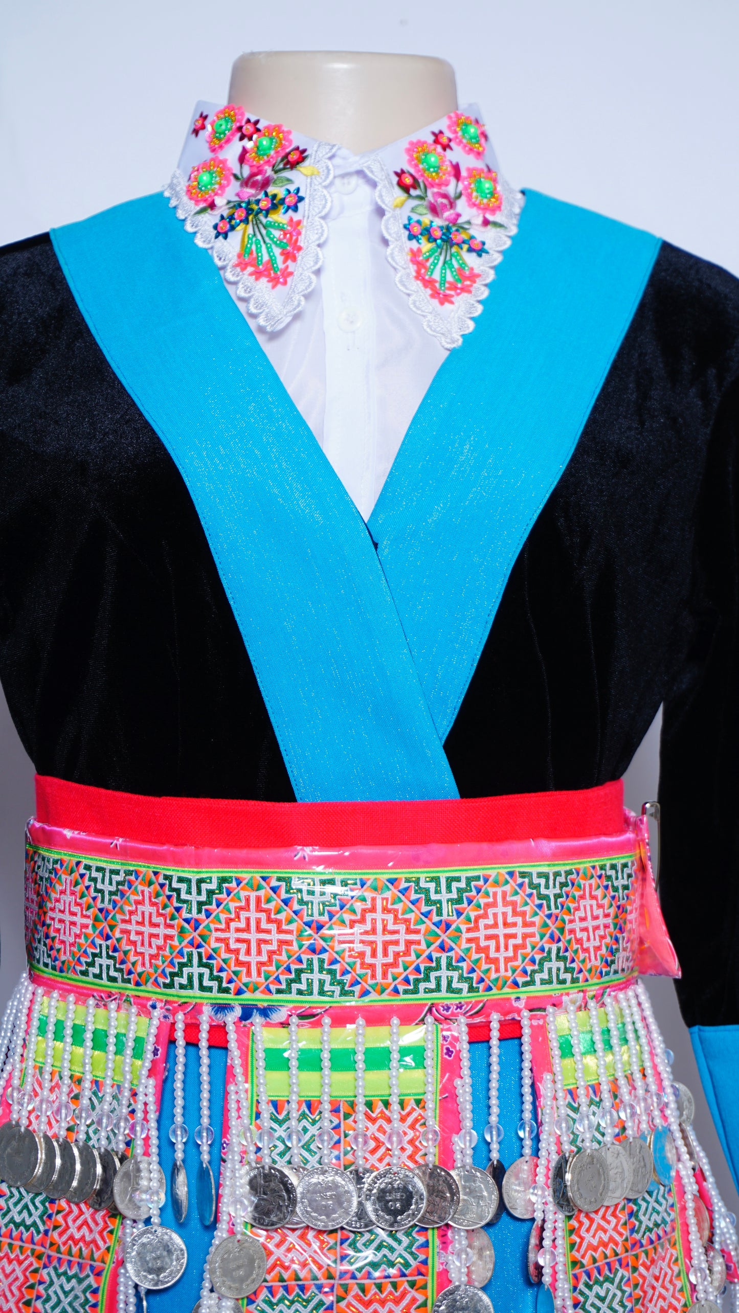 Hmong Nplooj Sev- Light Blue