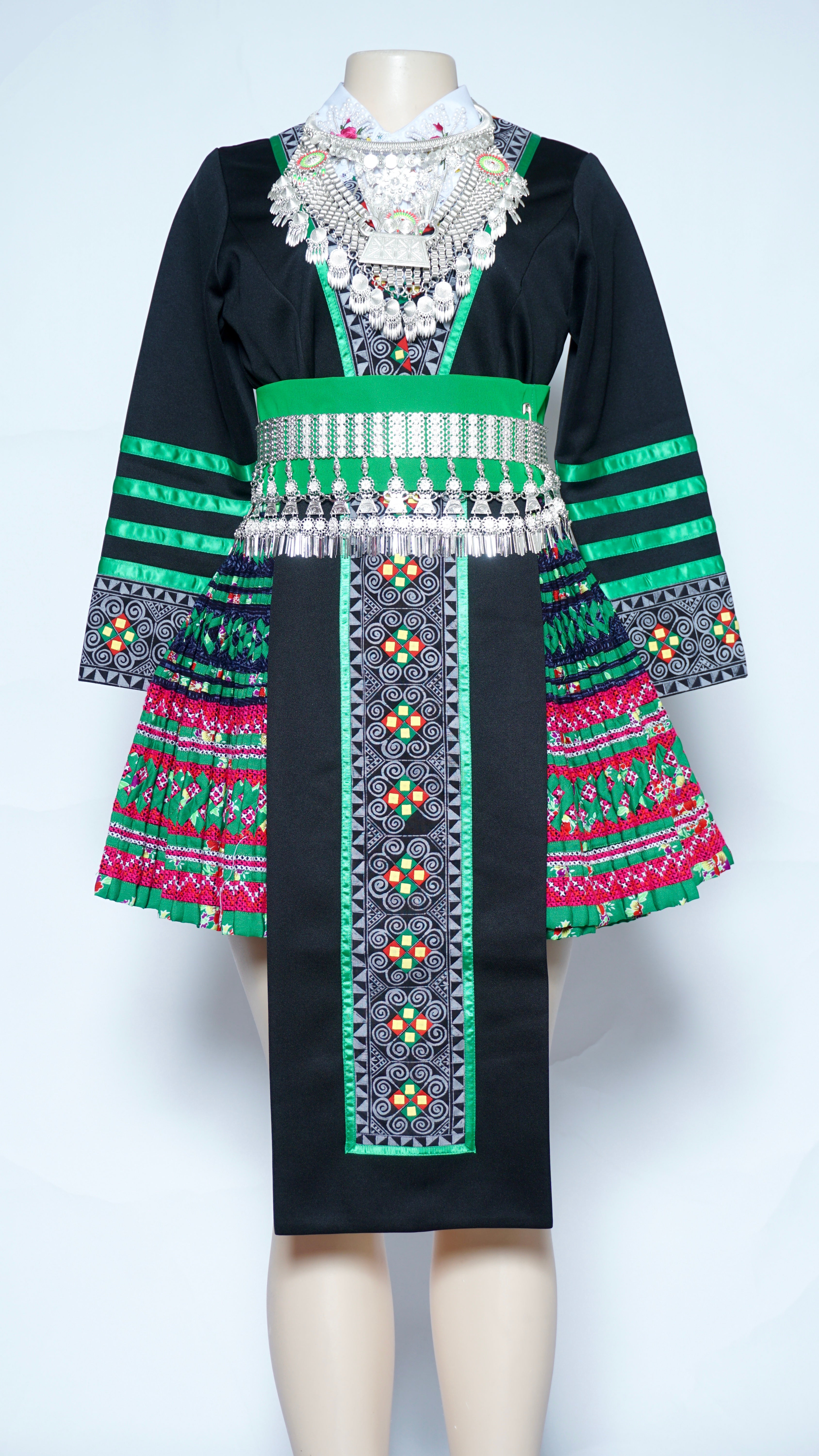 Hmong orders Sunshine Outfit 36