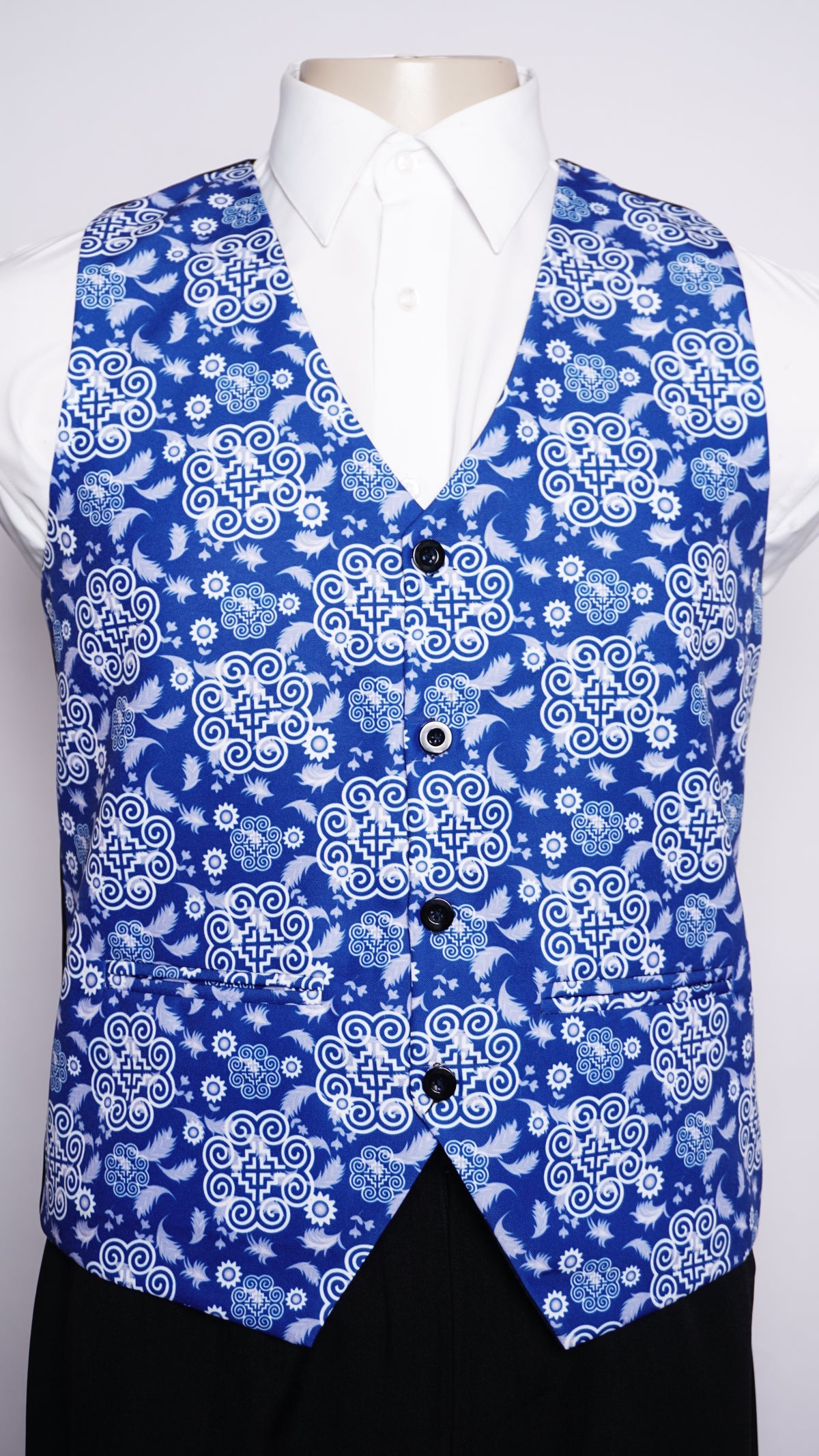 Printed Hmong Qwj Feather Vest