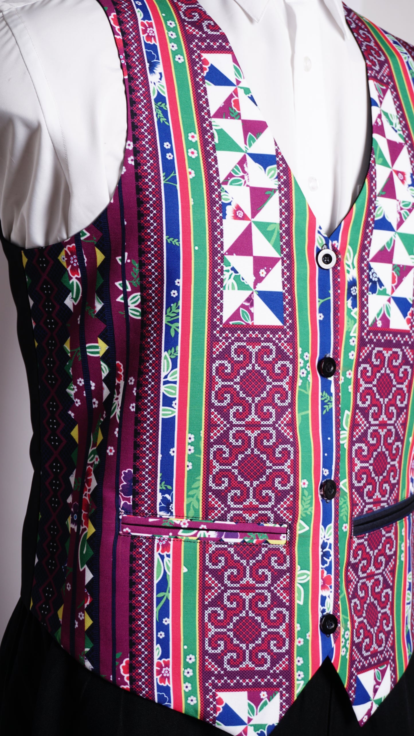 Printed Hmong Purple Qwj Vest