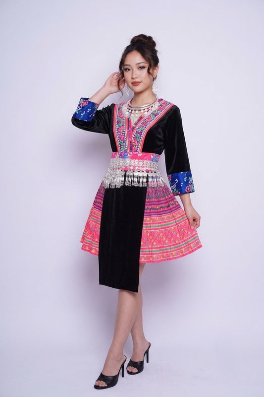 Handsewn Noob Coo-Pink/Blue Floral Straight Front (40")