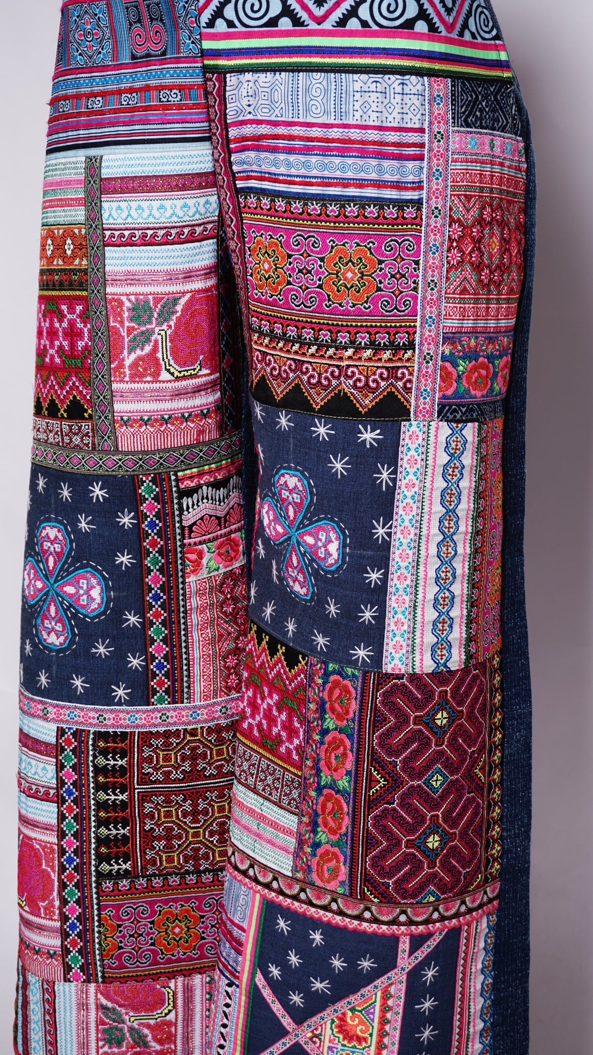 Women Hill Tribe Pants