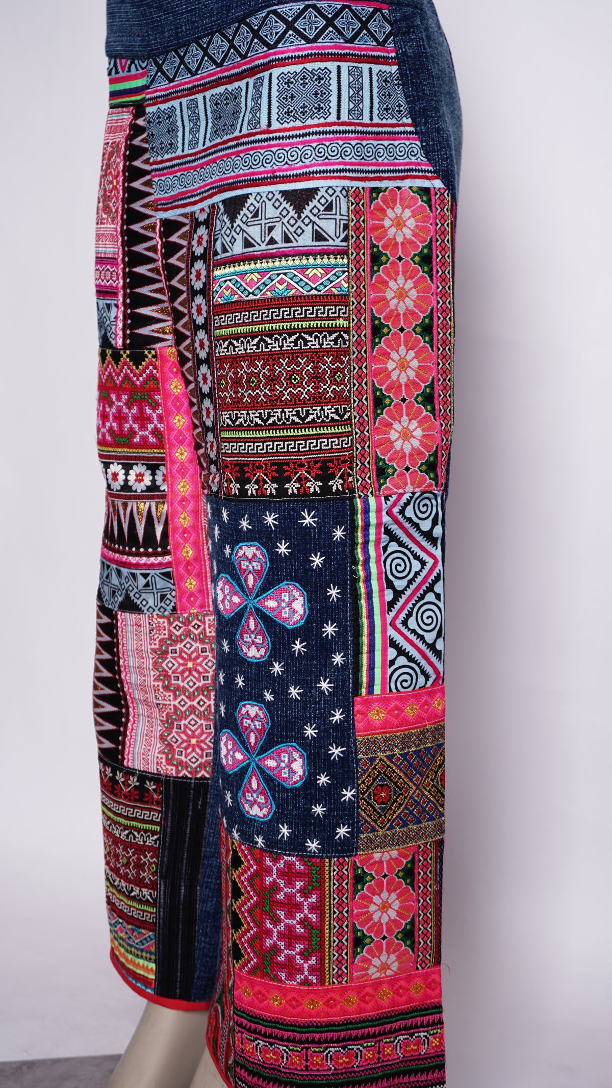 Women Hill Tribe Pants