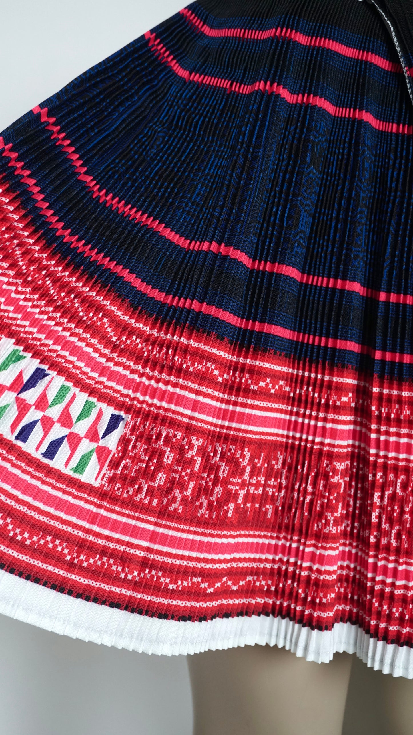 Printed Plain Fan Skirt