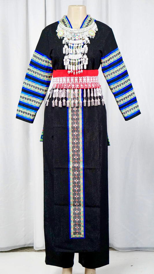 Hmong Txaij Blue Trim